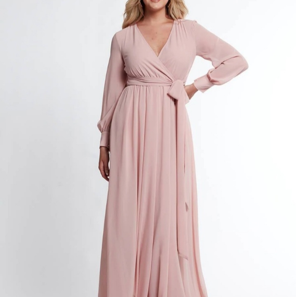 🆕️ Formal/Bridal Dress 🆕️